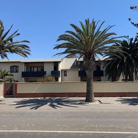 Good Times Self Catering Apartments Swakopmund Exteriör bild