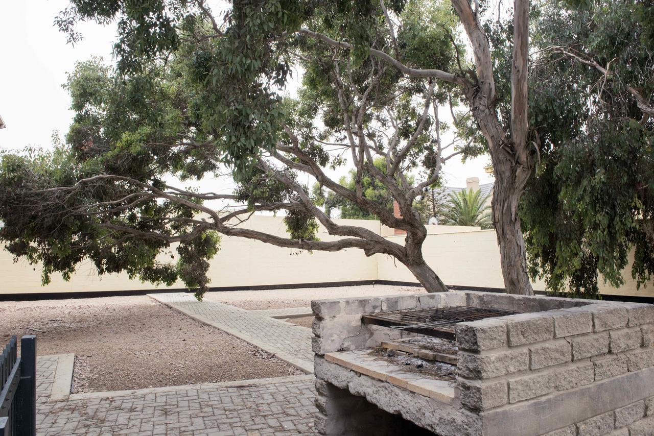 Good Times Self Catering Apartments Swakopmund Exteriör bild
